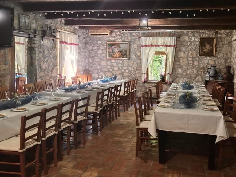 Galerija 16 Kuća za proslave - krizma - Imanje Kožić